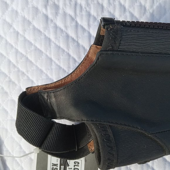 NWT Ariat close contact half chaps style 10004542 size XST - Picture 6 of 12